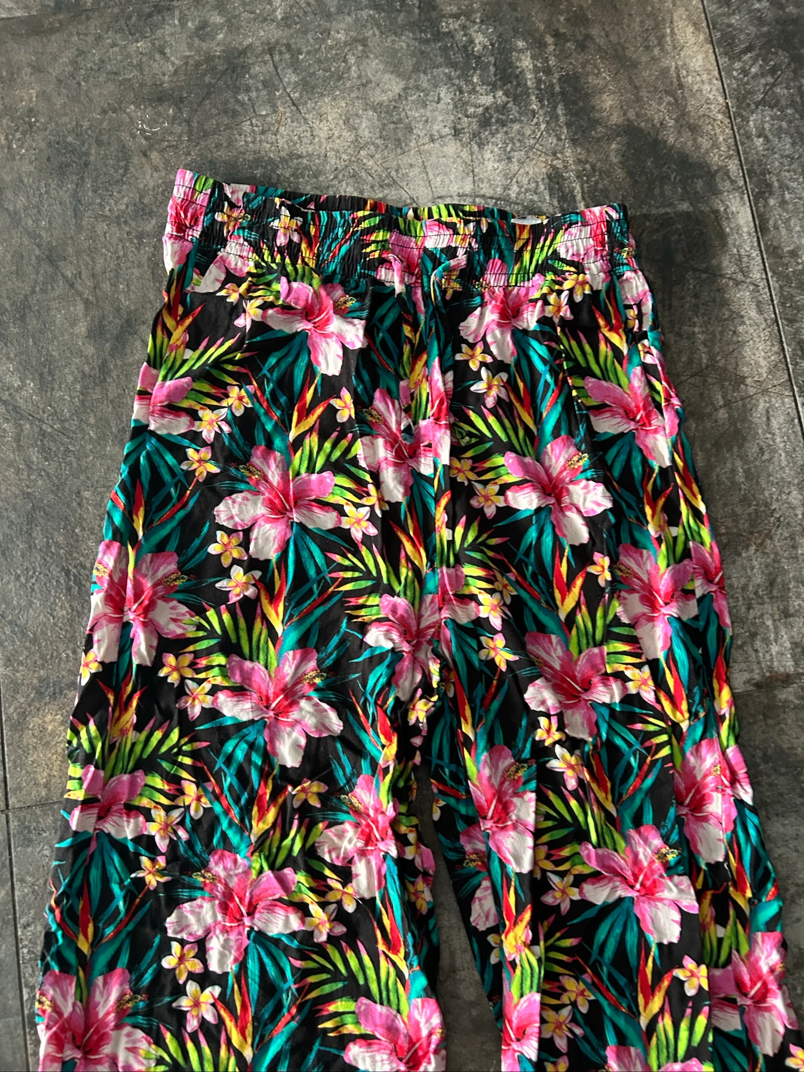 Floral fluid pants – photo 3